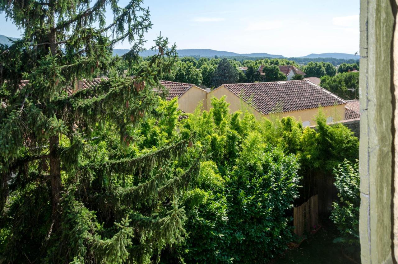 Les Tournesols Bed & Breakfast Mallemort Exterior photo