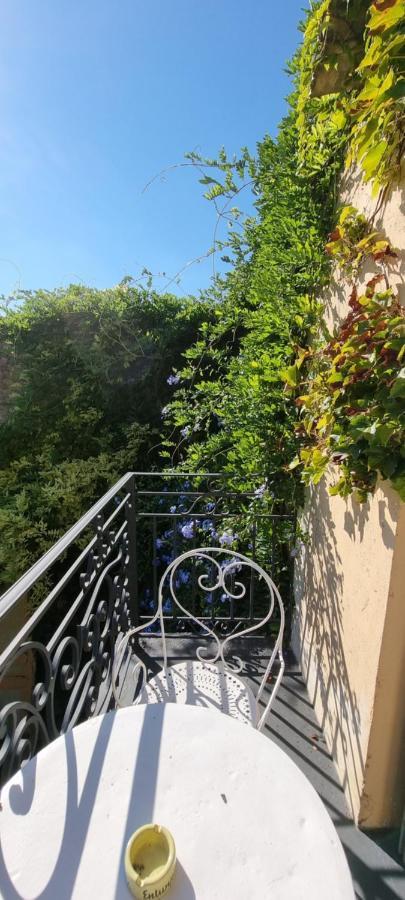 Les Tournesols Bed & Breakfast Mallemort Exterior photo