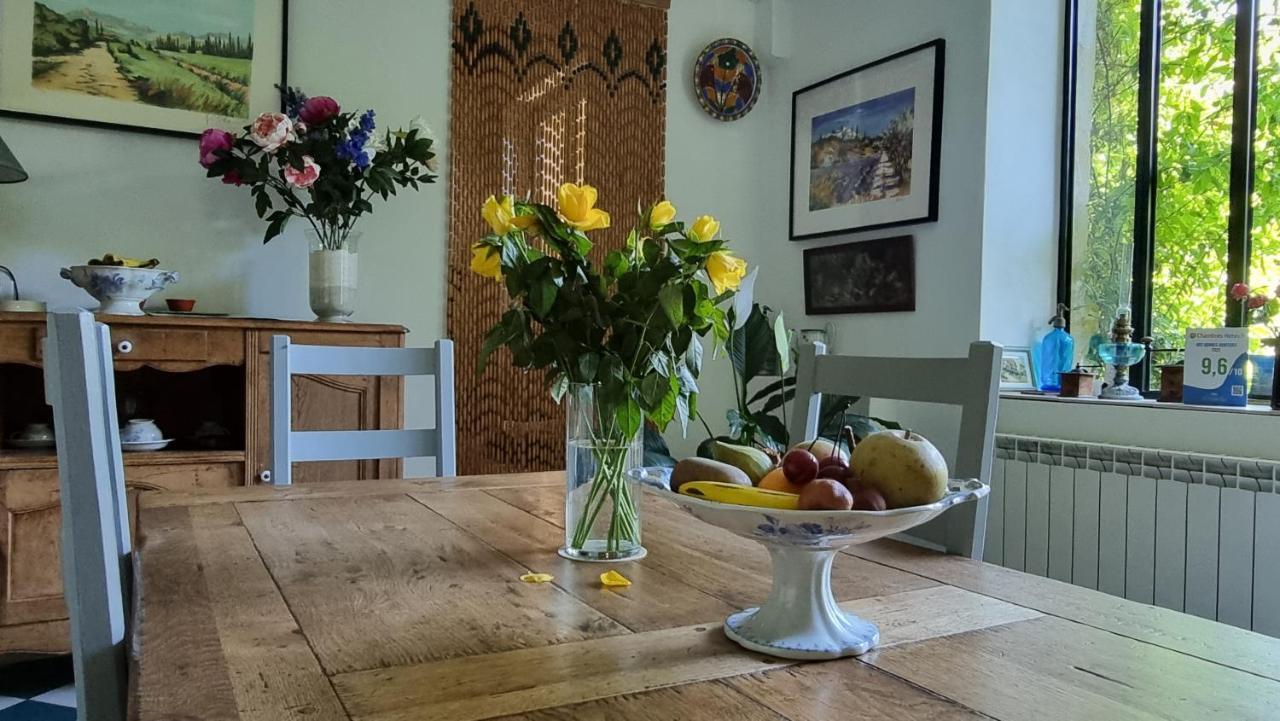 Les Tournesols Bed & Breakfast Mallemort Exterior photo